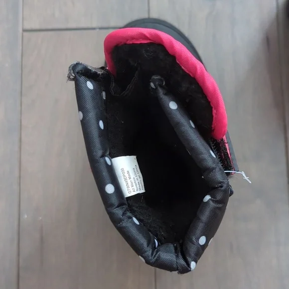 Wonder Nation Toddler Size 6 Snow Boots - Picture 4 of 6